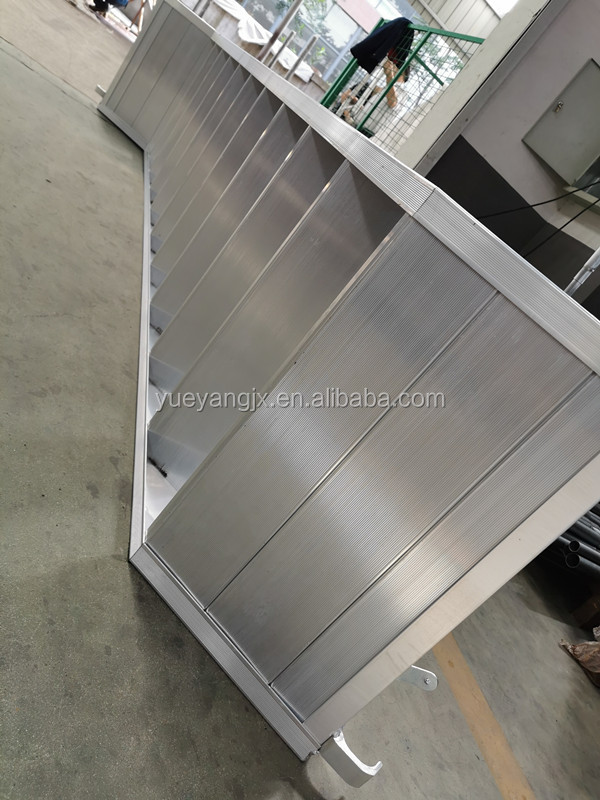 Aluminium
Stair Alumínio
Escada