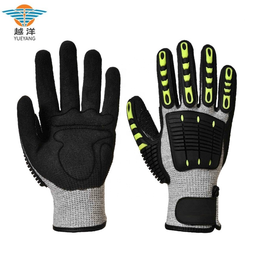 Safety gloves for the construction industry
