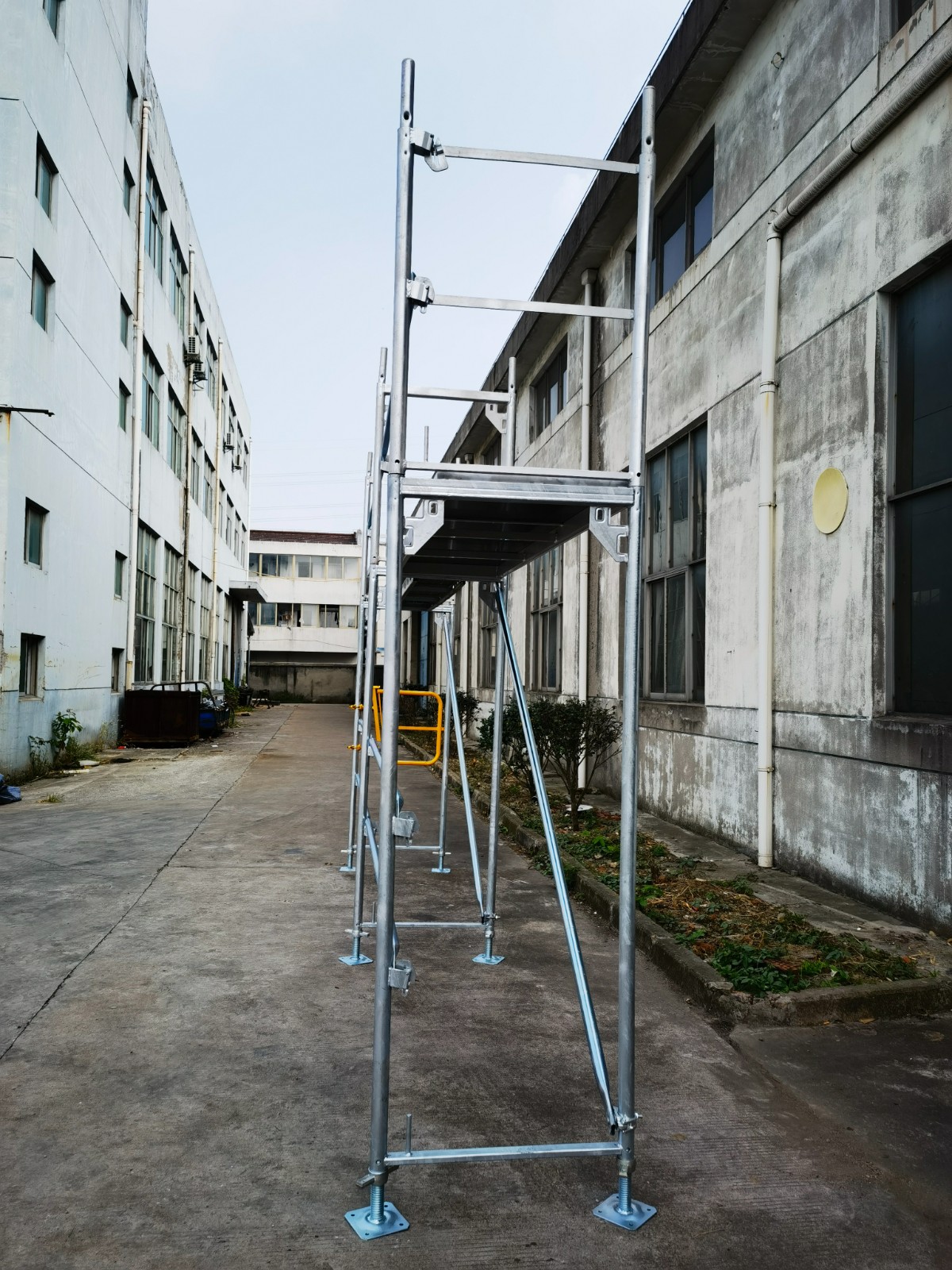 Andaimes de fachada de aço galvanizado para uso na construção