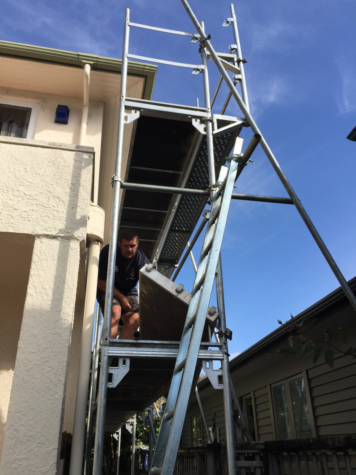 Sistema di impalcature rapido per una facile installazione