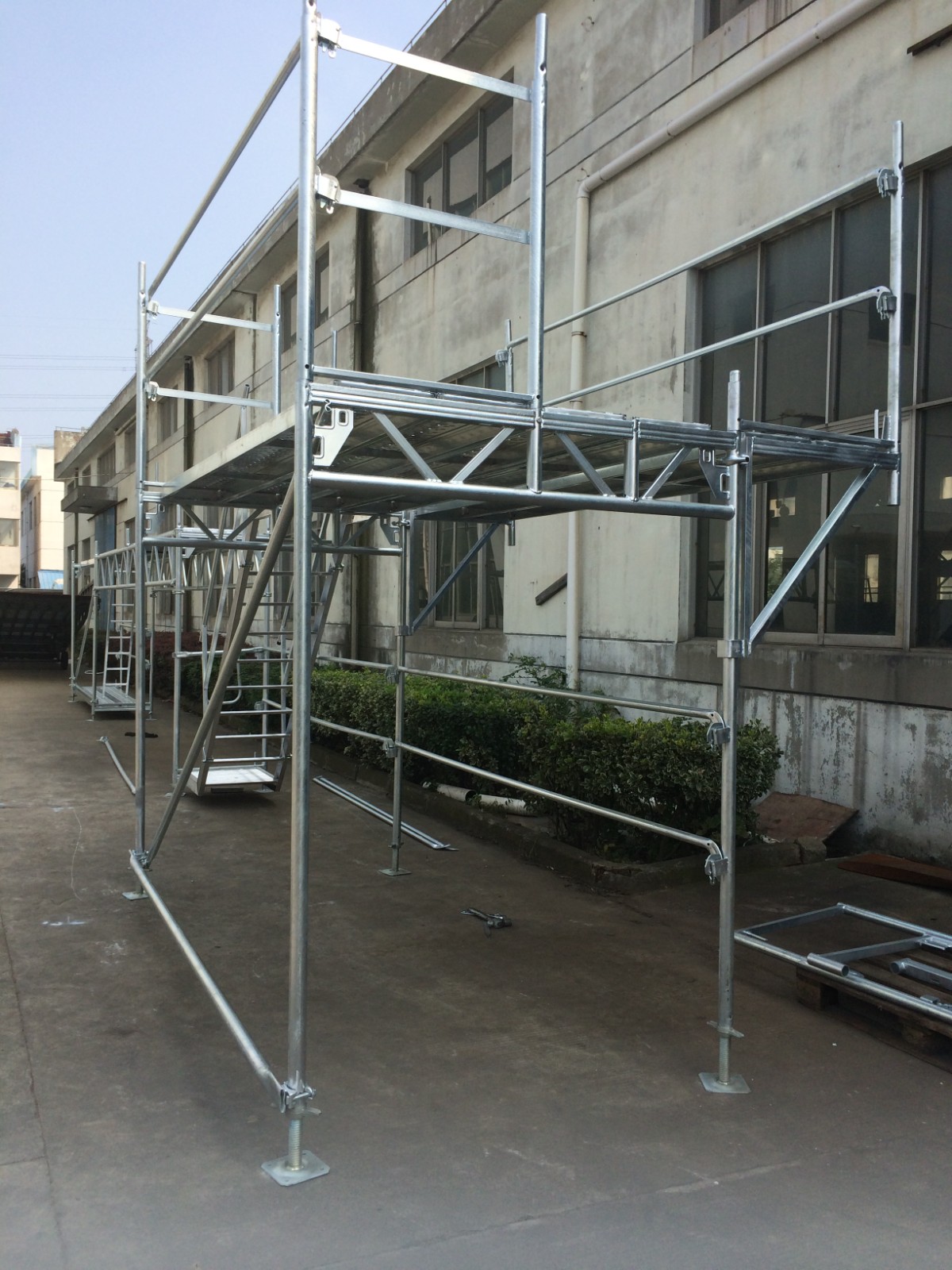 Galvanized Steel European Frame Scaffolding System On sale