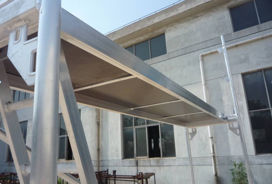 Plataforma de tábua de andaime de madeira compensada de alumínio Layher com escada
