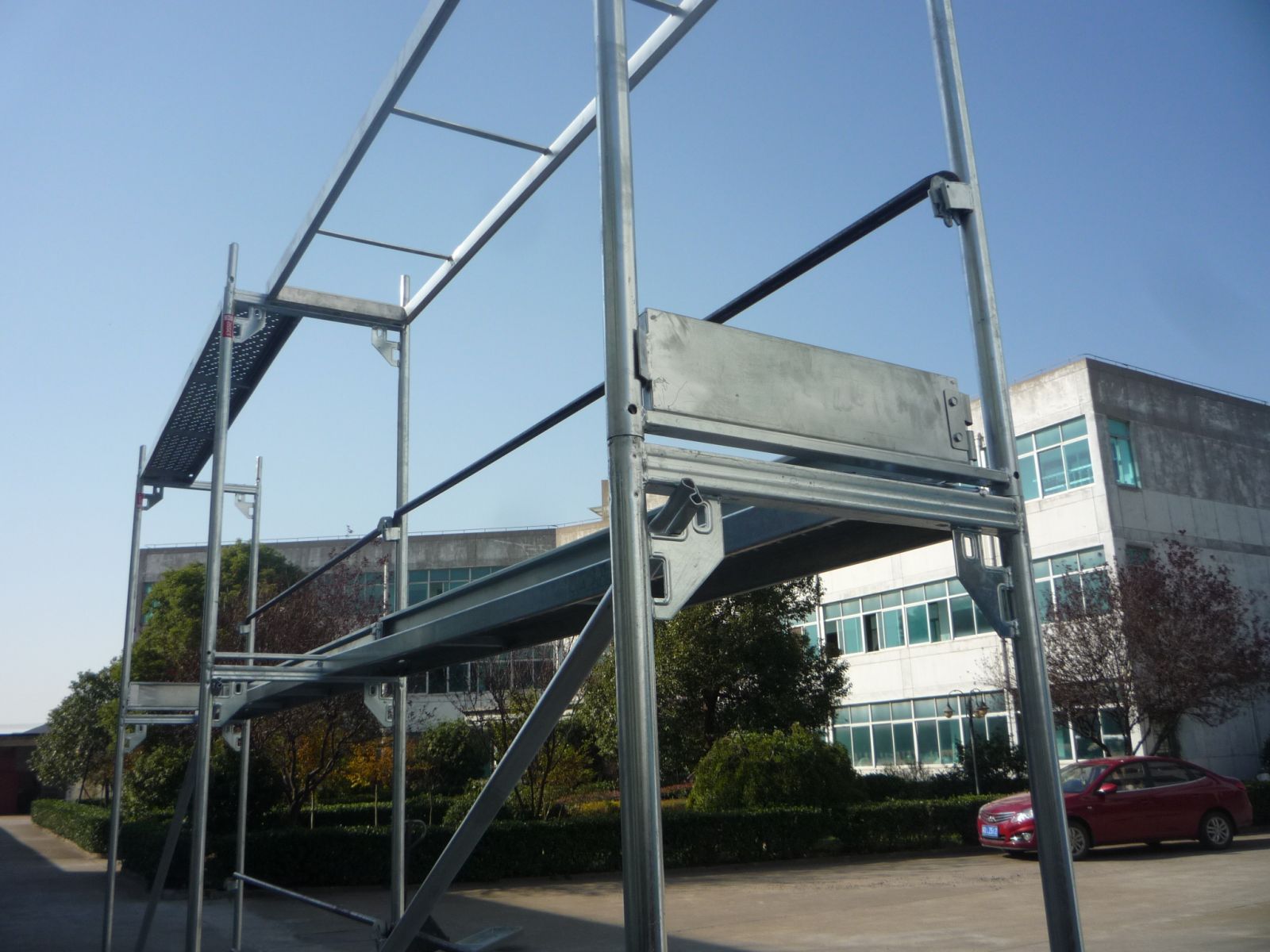 Galvanized Steel Facade Scaffolding System