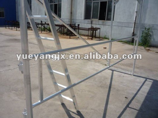Imagens detalhadas do sistema de andaimes de fachada Layher