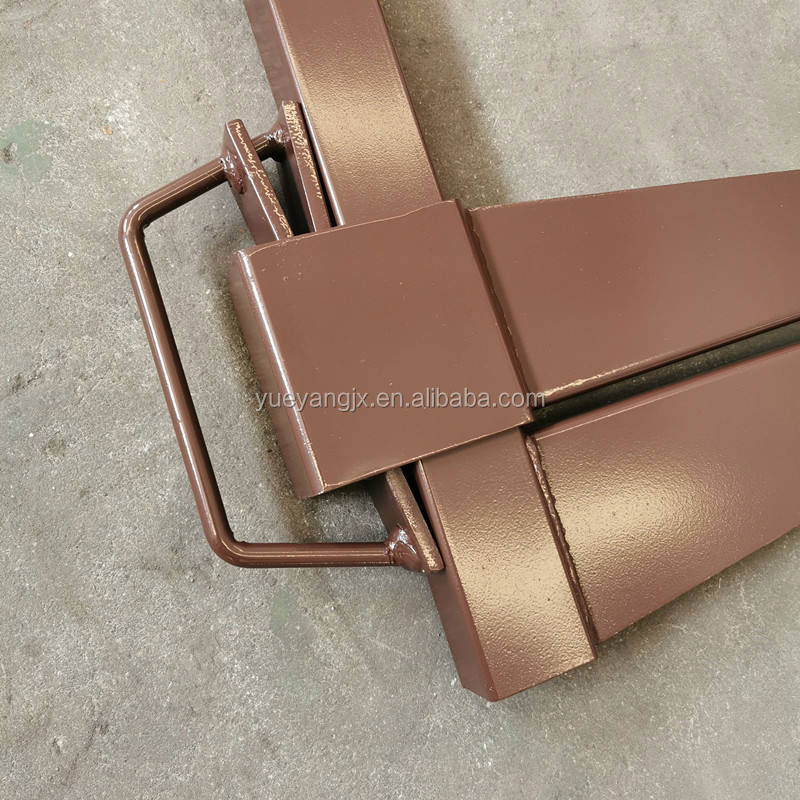 Special design handle wedge to make the legs fix easily and comfortably