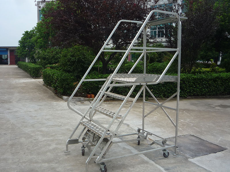 The whole Ladder Is Assembly By Bolts 8.8 Grade. The whole Ladder Is Assembly By Bolts 8.8 Grade.